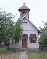 , Ilovu<br /><a href='http://foto.cimec.ro/RAN/i1/B06A9F8AEA8447FD9CE9526E6EA0C7BB.jpg' target=_blank>Priveşte aceeaşi imagine într-o fereastră nouă</a>. Autor: Mircea Rareș Țetcu. Titlu: Biserica de lemn „Sfinţii Voievozi” din Ilovu - turnul-clopotniță. Sursa: Biserici.org, Ilovu<br /><a href='http://foto.cimec.ro/RAN/i1/2ECDCFA07CB94B6FB92F61B196A31950.jpg' target=_blank>Priveşte aceeaşi imagine într-o fereastră nouă</a>. Autor: Mircea Rareș Țetcu. Titlu: Biserica de lemn „Sfinţii Voievozi” din Ilovu - vedere din est. Sursa: Biserici.org, Ilovu<br /><a href='http://foto.cimec.ro/RAN/i1/DAB7B619DF244F63A75A0C9182B27CD1.jpg' target=_blank>Priveşte aceeaşi imagine într-o fereastră nouă</a>. Autor: Mircea Rareș Țetcu. Titlu: Biserica de lemn „Sfinţii Voievozi” din Ilovu - vedere din vest. Sursa: Biserici.org