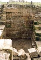 Chronicle of the Archaeological Excavations in Romania, 2001 Campaign. Report no. 5, Alba Iulia, Castrul roman de la Apulum (Porta Principalis dextra)<br /><a href='http://foto.cimec.ro/cronica/2001/005/Albaiu1.jpg' target=_blank>Display the same picture in a new window</a>