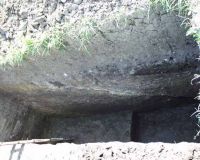 Cronica Cercetărilor Arheologice din România, Campania 2001. Raportul nr. 7, Alba Iulia, Partoş (Apulum I/ Municipium Aurelium Apulense)<br /><a href='http://foto.cimec.ro/cronica/2001/007/coltul-de-nord-est-profil-in-s-i-aggerul-orasului.jpg' target=_blank>Priveşte aceeaşi imagine într-o fereastră nouă</a>