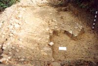 Chronicle of the Archaeological Excavations in Romania, 2001 Campaign. Report no. 182, Roşia Montană, Găuri<br /><a href='http://foto.cimec.ro/cronica/2001/182/gauri-drum-roman-mnuai-14.jpg' target=_blank>Display the same picture in a new window</a>