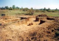 Chronicle of the Archaeological Excavations in Romania, 2001 Campaign. Report no. 237, Vârtopu, Vârtoapele<br /><a href='http://foto.cimec.ro/cronica/2001/237/vartopu-1.jpg' target=_blank>Display the same picture in a new window</a>