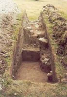 Chronicle of the Archaeological Excavations in Romania, 2002 Campaign. Report no. 2, Gura Cornei, Valea Seliştei.<br /> Sector foto.<br /><a href='http://foto.cimec.ro/cronica/2002/002/foto/30-pl-xxx-48.jpg' target=_blank>Display the same picture in a new window</a>. Title: foto