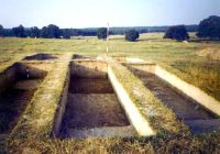 Chronicle of the Archaeological Excavations in Romania, 2002 Campaign. Report no. 6, Adâncata, Dealul Lipovanului.<br /> Sector movilaT3.<br /><a href='http://foto.cimec.ro/cronica/2002/006/movilaT3/c1d.jpg' target=_blank>Display the same picture in a new window</a>. Title: movilaT3