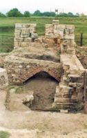 Chronicle of the Archaeological Excavations in Romania, 2002 Campaign. Report no. 7, Alba Iulia, Castrul legiunii XIII Gemina – Porta Principalis Dextra<br /><a href='http://foto.cimec.ro/cronica/2002/007/fig-1.jpg' target=_blank>Display the same picture in a new window</a>