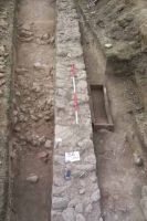 Chronicle of the Archaeological Excavations in Romania, 2002 Campaign. Report no. 169, Sarmizegetusa, La Cireş - Necropola Estică<br /><a href='http://foto.cimec.ro/cronica/2002/169/03.jpg' target=_blank>Display the same picture in a new window</a>