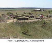 Chronicle of the Archaeological Excavations in Romania, 2003 Campaign. Report no. 58, Corabia, Sucidava - Celei<br /><a href='http://foto.cimec.ro/cronica/2003/058/Corabia-Sucidava-1.jpg' target=_blank>Display the same picture in a new window</a>