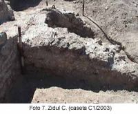 Chronicle of the Archaeological Excavations in Romania, 2003 Campaign. Report no. 58, Corabia, Sucidava - Celei<br /><a href='http://foto.cimec.ro/cronica/2003/058/Corabia-Sucidava-7.jpg' target=_blank>Display the same picture in a new window</a>