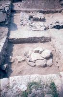 Chronicle of the Archaeological Excavations in Romania, 2003 Campaign. Report no. 93, Istria, Cetate.<br /> Sector sectorMINAC.<br /><a href='http://foto.cimec.ro/cronica/2003/093/sectorMINAC/istria-basilica-c-fundatii-de-pilastri-sector-minac.jpg' target=_blank>Display the same picture in a new window</a>. Title: sectorMINAC