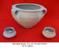 Chronicle of the Archaeological Excavations in Romania, 2003 Campaign. Report no. 147, Polocin, Islaz<br /><a href='http://foto.cimec.ro/cronica/2003/147/Polocin-Izvor-8.JPG' target=_blank>Display the same picture in a new window</a>