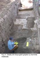 Chronicle of the Archaeological Excavations in Romania, 2003 Campaign. Report no. 172, Sântimbru, Biserica Reformată<br /><a href='http://foto.cimec.ro/cronica/2003/172/santimbru-biserica-reformata-21.JPG' target=_blank>Display the same picture in a new window</a>