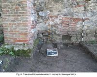 Chronicle of the Archaeological Excavations in Romania, 2003 Campaign. Report no. 172, Sântimbru, Biserica Reformată<br /><a href='http://foto.cimec.ro/cronica/2003/172/santimbru-biserica-reformata-6.JPG' target=_blank>Display the same picture in a new window</a>