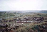 Chronicle of the Archaeological Excavations in Romania, 2004 Campaign. Report no. 1, Adamclisi, Cetate.<br /> Sector tumul.<br /><a href='http://foto.cimec.ro/cronica/2004/001/rsz-36.jpg' target=_blank>Display the same picture in a new window</a>