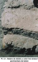 Cronica Cercetărilor Arheologice din România, Campania 2004. Raportul nr. 61, Capidava, Cetate.<br /> Sectorul 06La-Bursuci.<br /><a href='http://foto.cimec.ro/cronica/2004/061/rsz-11.jpg' target=_blank>Priveşte aceeaşi imagine într-o fereastră nouă</a>
