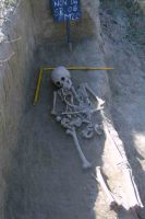 Cronica Cercetărilor Arheologice din România, Campania 2004. Raportul nr. 122, Isaccea, La Pontonul Vechi (Cetate, Eski-kale).<br /> Sectorul planse-IMDA.<br /><a href='http://foto.cimec.ro/cronica/2004/122/rsz-7.jpg' target=_blank>Priveşte aceeaşi imagine într-o fereastră nouă</a>