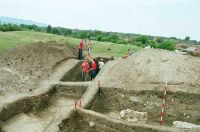 Chronicle of the Archaeological Excavations in Romania, 2004 Campaign. Report no. 165, Pâncota, Cetatea Turcească (Var)<br /><a href='http://foto.cimec.ro/cronica/2004/165/rsz-2.jpg' target=_blank>Display the same picture in a new window</a>