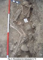 Chronicle of the Archaeological Excavations in Romania, 2004 Campaign. Report no. 193, Sarmizegetusa, La Cireş - Necropola Estică [Ulpia Traiana Sarmizegetusa]<br /><a href='http://foto.cimec.ro/cronica/2004/193/rsz-1.jpg' target=_blank>Display the same picture in a new window</a>