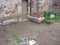 Chronicle of the Archaeological Excavations in Romania, 2004 Campaign. Report no. 197, Sântimbru, Biserica Reformată<br /><a href='http://foto.cimec.ro/cronica/2004/197/rsz-7.jpg' target=_blank>Display the same picture in a new window</a>