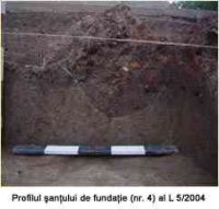 Cronica Cercetărilor Arheologice din România, Campania 2005. Raportul nr. 76, Feteşti, La Schit<br /><a href='http://foto.cimec.ro/cronica/2005/076/rsz-11.jpg' target=_blank>Priveşte aceeaşi imagine într-o fereastră nouă</a>