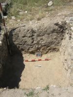 Chronicle of the Archaeological Excavations in Romania, 2006 Campaign. Report no. 2, Adamclisi, Cetate.<br /> Sector tumul.<br /><a href='http://foto.cimec.ro/cronica/2006/002/rsz-7.jpg' target=_blank>Display the same picture in a new window</a>