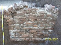 Cronica Cercetărilor Arheologice din România, Campania 2007. Raportul nr. 63, Mihăileşti<br /><a href='http://foto.cimec.ro/cronica/2007/063-DRAGANESCU-GR-4/05.jpg' target=_blank>Priveşte aceeaşi imagine într-o fereastră nouă</a>