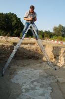 Chronicle of the Archaeological Excavations in Romania, 2007 Campaign. Report no. 68, Frumuşeni, Mănăstirea Bizere<br /><a href='http://foto.cimec.ro/cronica/2007/068-FRUMUSENI-AR-ManBizere-C/foto-general-3.JPG' target=_blank>Display the same picture in a new window</a>