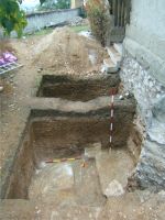 Chronicle of the Archaeological Excavations in Romania, 2008 Campaign. Report no. 122, Braşov<br /><a href='http://foto.cimec.ro/cronica/2008/122/3-sapaturile-de-pe-partea-de-vest.jpg' target=_blank>Display the same picture in a new window</a>