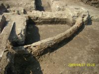 Chronicle of the Archaeological Excavations in Romania, 2009 Campaign. Report no. 121, Focşani, Grădina Publică<br /><a href='http://foto.cimec.ro/cronica/2009/preventive/121/FOCSANI-VN-Piata-Unirii07.JPG' target=_blank>Display the same picture in a new window</a>