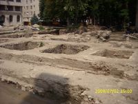 Chronicle of the Archaeological Excavations in Romania, 2009 Campaign. Report no. 121, Focşani, Grădina Publică<br /><a href='http://foto.cimec.ro/cronica/2009/preventive/121/FOCSANI-VN-Piata-Unirii21.JPG' target=_blank>Display the same picture in a new window</a>