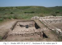 Chronicle of the Archaeological Excavations in Romania, 2010 Campaign. Report no. 1, Adamclisi, Cetate.<br /> Sector SectorA-strazi-a.<br /><a href='http://foto.cimec.ro/cronica/2010/001/SectorA-strazi-a/60892-08-Tropaeum-Traiani-Sector-A-05.JPG' target=_blank>Display the same picture in a new window</a>