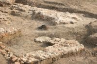 Chronicle of the Archaeological Excavations in Romania, 2010 Campaign. Report no. 92, Cerneţi<br /><a href='http://foto.cimec.ro/cronica/2010/092/109844-09-Cerneti-MH-Fundatii-rase-de-buldozer-in-1997.jpg' target=_blank>Display the same picture in a new window</a>
