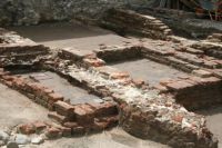 Chronicle of the Archaeological Excavations in Romania, 2010 Campaign. Report no. 92, Cerneţi<br /><a href='http://foto.cimec.ro/cronica/2010/092/109844-09-Cerneti-MH-Zidurile-cu-mortar-ultima-faza.jpg' target=_blank>Display the same picture in a new window</a>