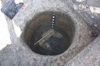 Chronicle of the Archaeological Excavations in Romania, 2011 Campaign. Report no. 8, Călugăreni, Ţinutul Cetăţii (Cetatea Veche)<br /><a href='http://foto.cimec.ro/cronica/2011/008/S2-Fantana-2.JPG' target=_blank>Display the same picture in a new window</a>