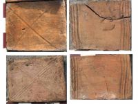 Chronicle of the Archaeological Excavations in Romania, 2011 Campaign. Report no. 30, Hârşova, La Cetate<br /><a href='http://foto.cimec.ro/cronica/2011/030/14-Tipuri-de-caramizi-din-pavaj.jpg' target=_blank>Display the same picture in a new window</a>