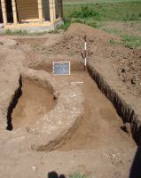 Chronicle of the Archaeological Excavations in Romania, 2011 Campaign. Report no. 104, Bursucani, Schitul Zimbru<br /><a href='http://foto.cimec.ro/cronica/2011/104/3-2-cs-4.jpg' target=_blank>Display the same picture in a new window</a>