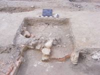 Chronicle of the Archaeological Excavations in Romania, 2011 Campaign. Report no. 114, Drobeta-Turnu Severin, Parcul General Dragalina (Zeren; Zeuriuenses; Zwun)<br /><a href='http://foto.cimec.ro/cronica/2011/114/plansa-viii-fig-2.jpg' target=_blank>Display the same picture in a new window</a>