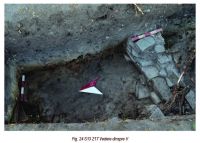 Chronicle of the Archaeological Excavations in Romania, 2015 Campaign. Report no. 20, Istria, Cetate.<br /> Sector Sector-sud.<br /><a href='http://foto.cimec.ro/cronica/2015/020-Istria/Sector-sud/fig-24-sector-sud.jpg' target=_blank>Display the same picture in a new window</a>. Title: Sector-sud