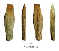 Chronicle of the Archaeological Excavations in Romania, 2016 Campaign. Report no. 109, Negrileşti, Şcoala Generală (La Punte, Pin, Curtea Şcolii).<br /> Sector 2-Industria-materiilor-dure-animale.<br /><a href='http://foto.cimec.ro/cronica/2016/109-Negrilesti-GL-Punct-Negrilesti-Curtea-scolii/2-Industria-materiilor-dure-animale/12.jpg' target=_blank>Display the same picture in a new window</a>. Title: 2-Industria-materiilor-dure-animale