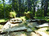 Cronica Cercetărilor Arheologice din România, Campania 2017. Raportul nr. 72, Vânători-Neamţ, Fostul Schit Nifon<br /><a href='http://foto.cimec.ro/cronica/2017/01-Cercetari-sistematice/072-Vanatori-Neamt-jud-Neamt-1/fig-3-pridvorul-bisericii-dupa-conservare.JPG' target=_blank>Priveşte aceeaşi imagine într-o fereastră nouă</a>